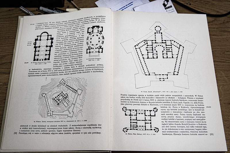 książka o architekturze przyklad