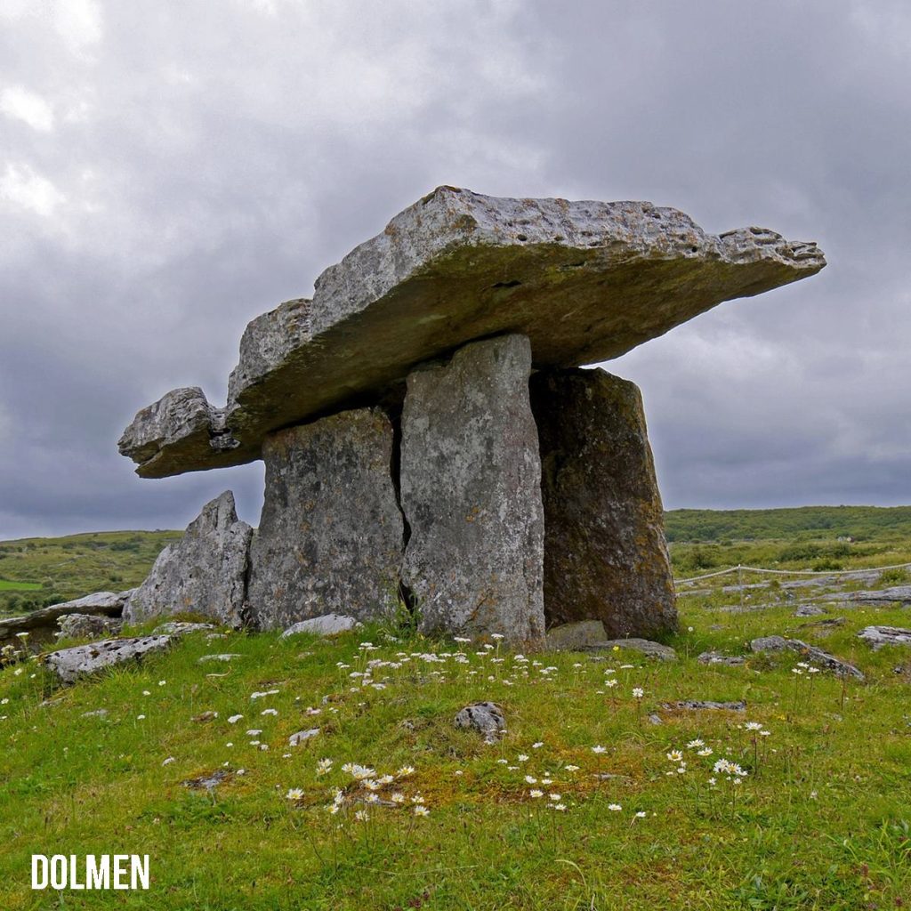 dolmen - konstrukcja słupowo-belkowa