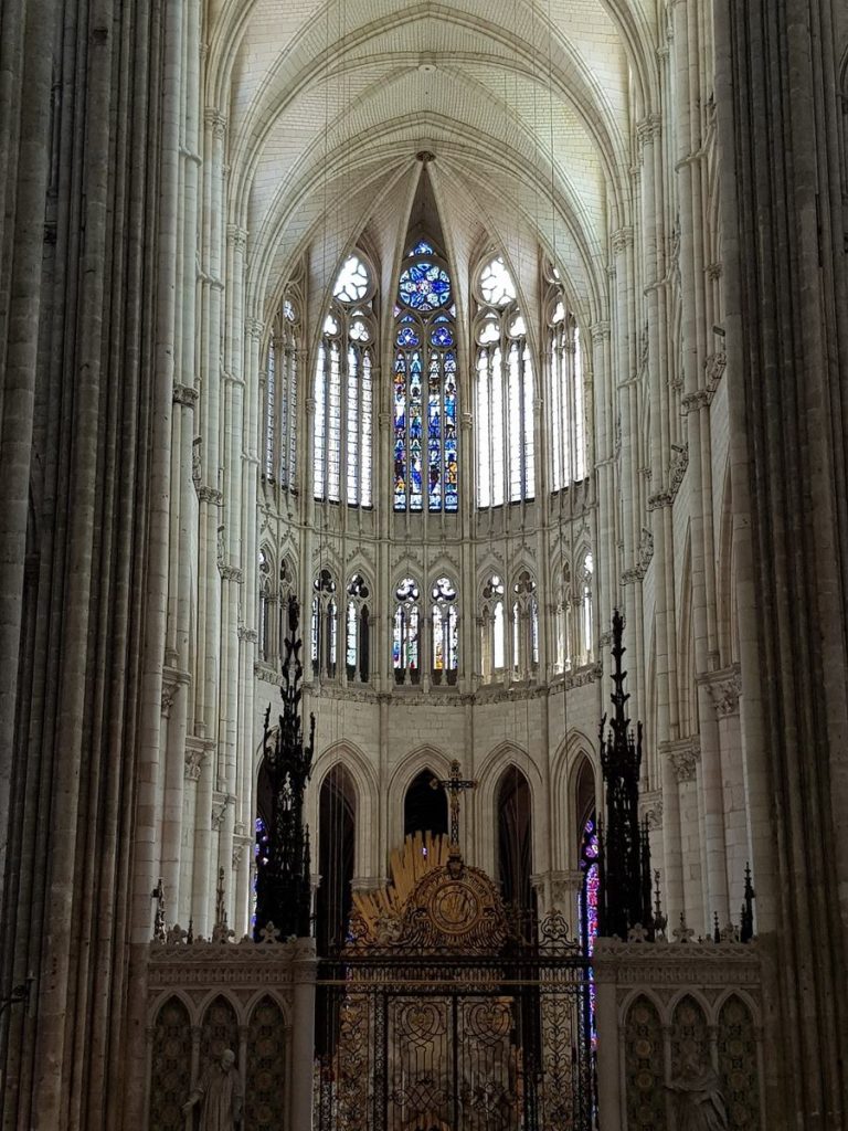 chór prezbiterium gotyk